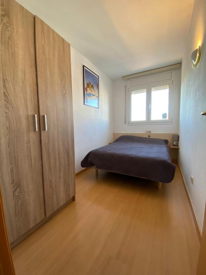 Avec Attico Et Piscine Appartement Roses