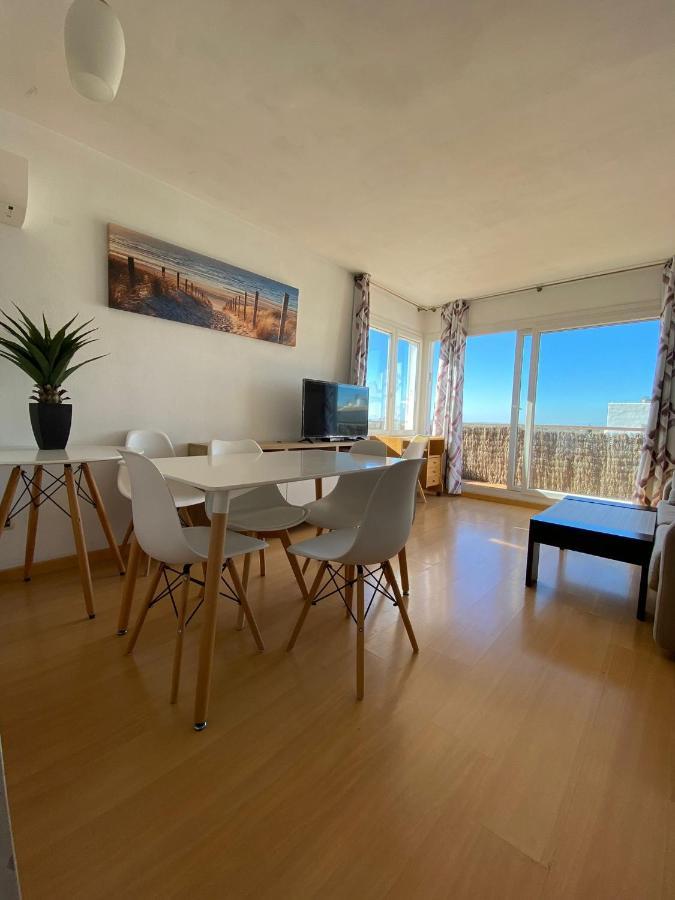 Appartement Avec Attico Et Piscine Roses